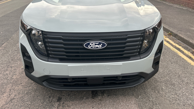 Ford Transit Courier Petrol 1.0 EcoBoost 125ps Trend Van Auto - Image 21